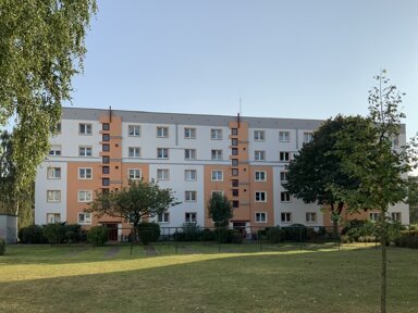 Wohnung zum Kauf 93.000 € 4 Zimmer 76 m² 4. Geschoss Stadtgebiet Ost Neubrandenburg 17036