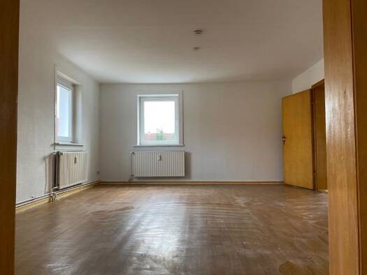 Wohnung zur Miete 680 € 4 Zimmer 100 m² frei ab sofort Göttinger Str. 11 Rosdorf 37124
