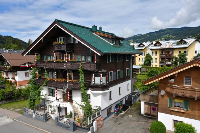 Hotel zum Kauf 2.890.000 € 126,8 m²<br/>Gastrofläche Kirchberg 6365