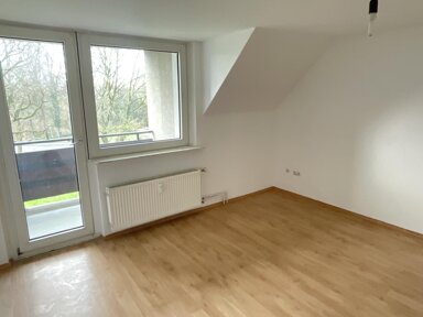 Wohnung zur Miete 369 € 3 Zimmer 47,5 m² 2. Geschoss Styrumer Straße 84 A Obermeiderich Duisburg 47138