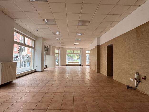 Laden zur Miete 10.632 € 196,9 m² Verkaufsfläche Friedrichshain Berlin 10245