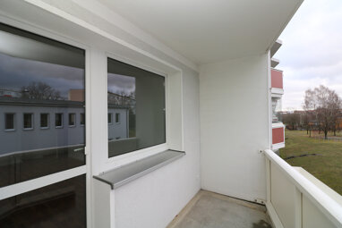 Wohnung zur Miete 359 € 3 Zimmer 58,3 m² 3. Geschoss frei ab 01.08.2024 Karl-Kegel-Straße 62 Wasserberg - Süd Freiberg 09599