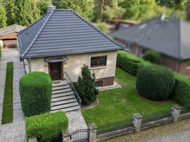 Bungalow zum Kauf 398.000 € 1 Zimmer 63,1 m² 1.151 m² Grundstück Falkensee 14612