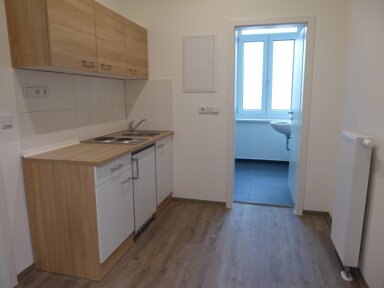 Wohnung zur Miete 293 € 2 Zimmer 39 m² 1. Geschoss Theodor-Roemer-Straße 2 Bernburg Bernburg (Saale) 06406