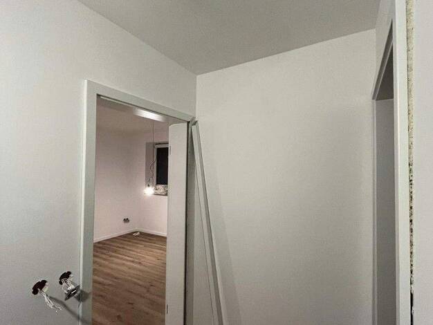 Wohnung zur Miete 593 € 2 Zimmer 45 m² EG frei ab sofort Hoststraße 13a Weimar Ahnatal-Weimar 34292