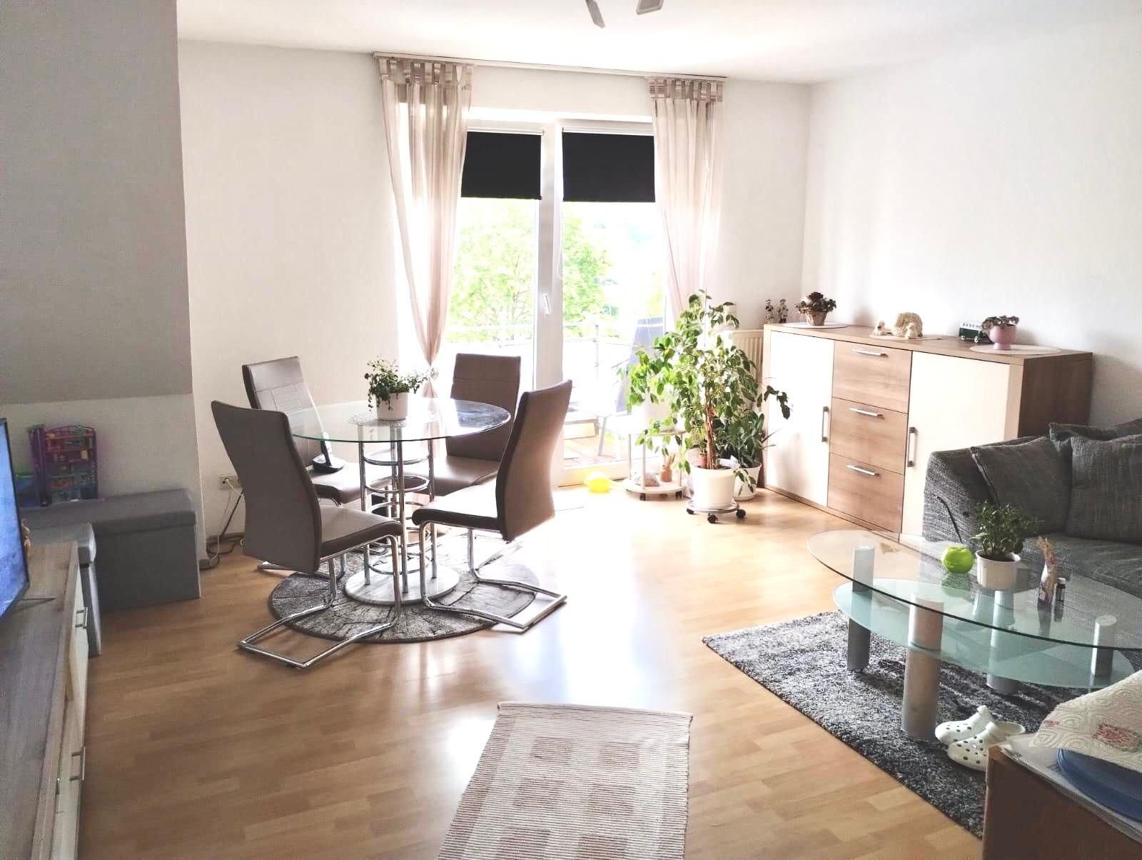 Wohnung zum Kauf 179.000 € 2 Zimmer 61,9 m²<br/>Wohnfläche 2.<br/>Geschoss ab sofort<br/>Verfügbarkeit Bad Bramstedt 24576