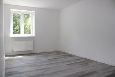 Wohnung zur Miete 895 € 2,5 Zimmer 55 m² 1. Geschoss Wiesbaden Wiesbaden 65197