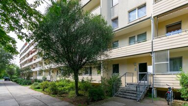 Wohnung zur Miete 242 € 1 Zimmer 32,6 m² 5. Geschoss Mannheimer Straße 78 Grünau - Mitte Leipzig 04209