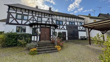 Einfamilienhaus zum Kauf 189.000 € 6 Zimmer 175 m² 329 m² Grundstück Holzhausen Greifenstein 35753