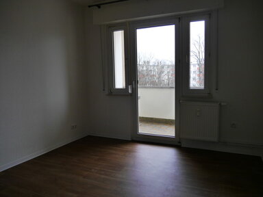 Wohnung zur Miete 535 € 2 Zimmer 53 m² 2. Geschoss frei ab 22.02.2025 Dunlopstr. 25 Südost Hanau 63450