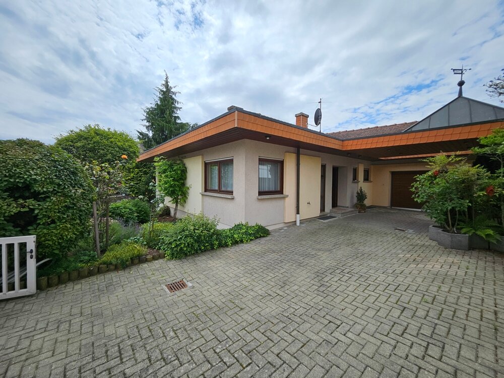 Bungalow zum Kauf 498.000 € 5 Zimmer 146 m²<br/>Wohnfläche 573 m²<br/>Grundstück Dammheim Landau in der Pfalz / Dammheim 76829