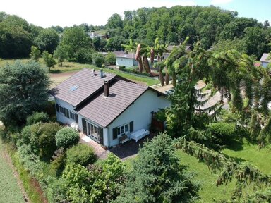 Haus zur Miete 1.900 € 7 Zimmer 200 m² 1.000 m² Grundstück Bartenheim 68870