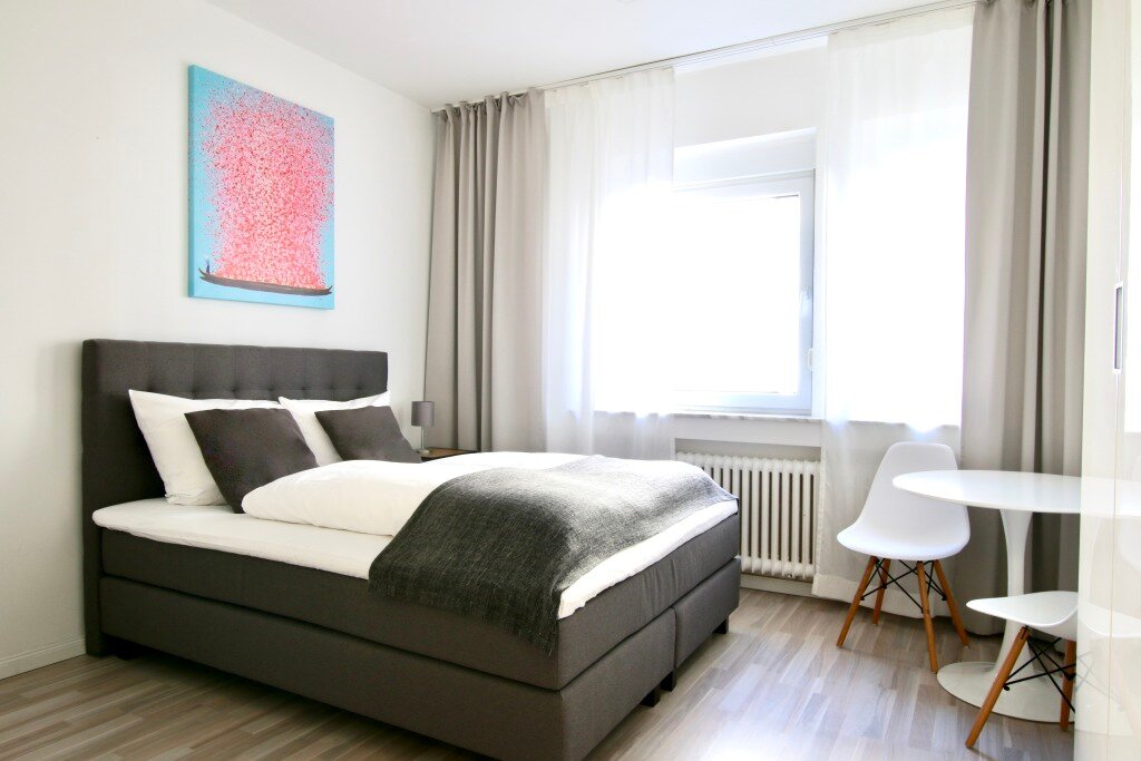 Wohnung zur Miete Wohnen auf Zeit 1.565 € 1 Zimmer 25 m²<br/>Wohnfläche 13.12.2024<br/>Verfügbarkeit Limburger Straße Neustadt - Nord Köln 50672