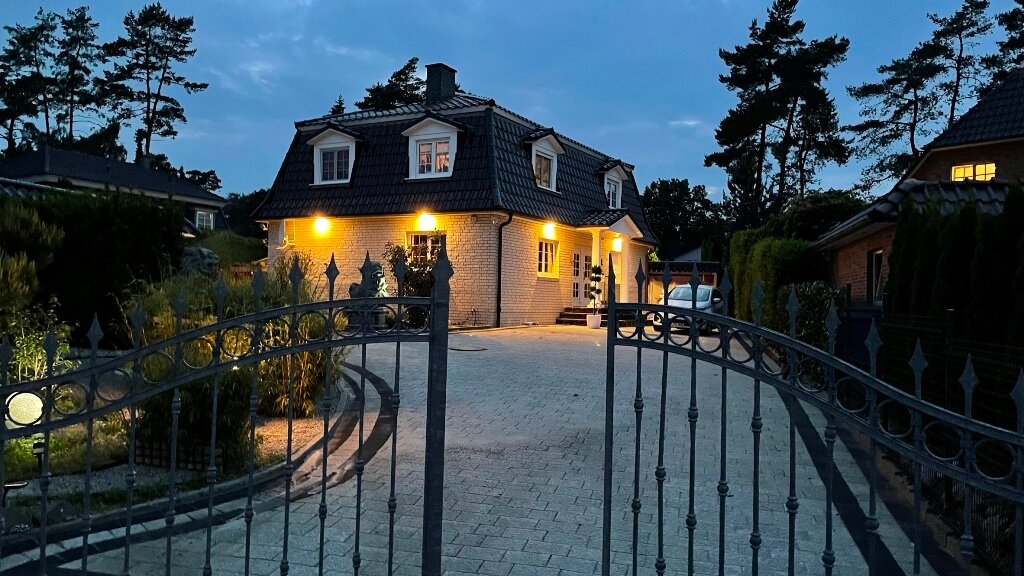 Einfamilienhaus zum Kauf 1.290.000 € 6 Zimmer 191 m²<br/>Wohnfläche 1.381 m²<br/>Grundstück Maschen Seevetal-Maschen 21220