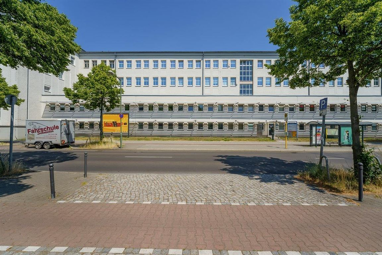 Bürofläche zur Miete Provisionsfrei 9 Zimmer 180 m² Bürofläche teilbar ab 180 m² Am Studio 22 Adlershof Berlin 12489