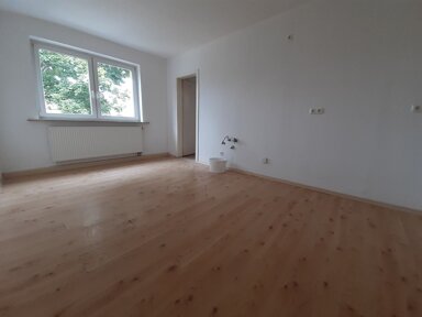 Wohnung zur Miete 350 € 2 Zimmer 60,8 m² EG frei ab 01.12.2024 Altenburger Straße 52 Meuselwitz Meuselwitz 04610