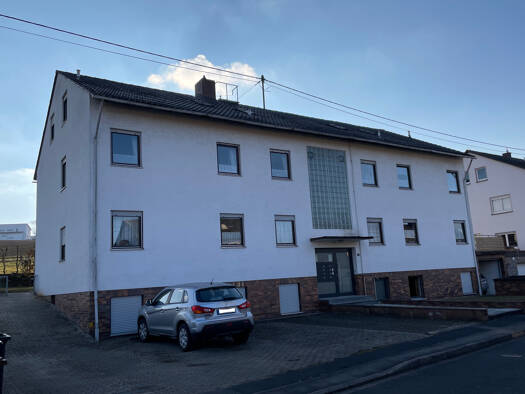 Mehrfamilienhaus zum Kauf als Kapitalanlage geeignet 1.480.000 € 542 m² 848 m² Grundstück Albin-Jörg-Str. 24 24 Maidbronn Rimpar 97222