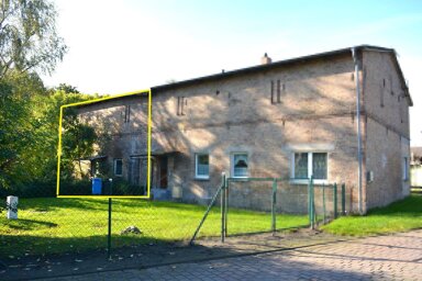 Doppelhaushälfte zum Kauf 65.000 € 4 Zimmer 115 m² 763 m² Grundstück Lonvitz 4a Lonvitz Putbus 18581