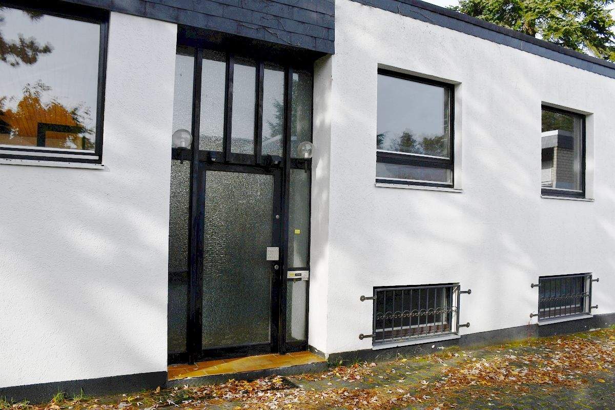 Charmanter Bungalow in ruhiger waldrandnaher Wohnlage von Darmstadt-Kranichstein