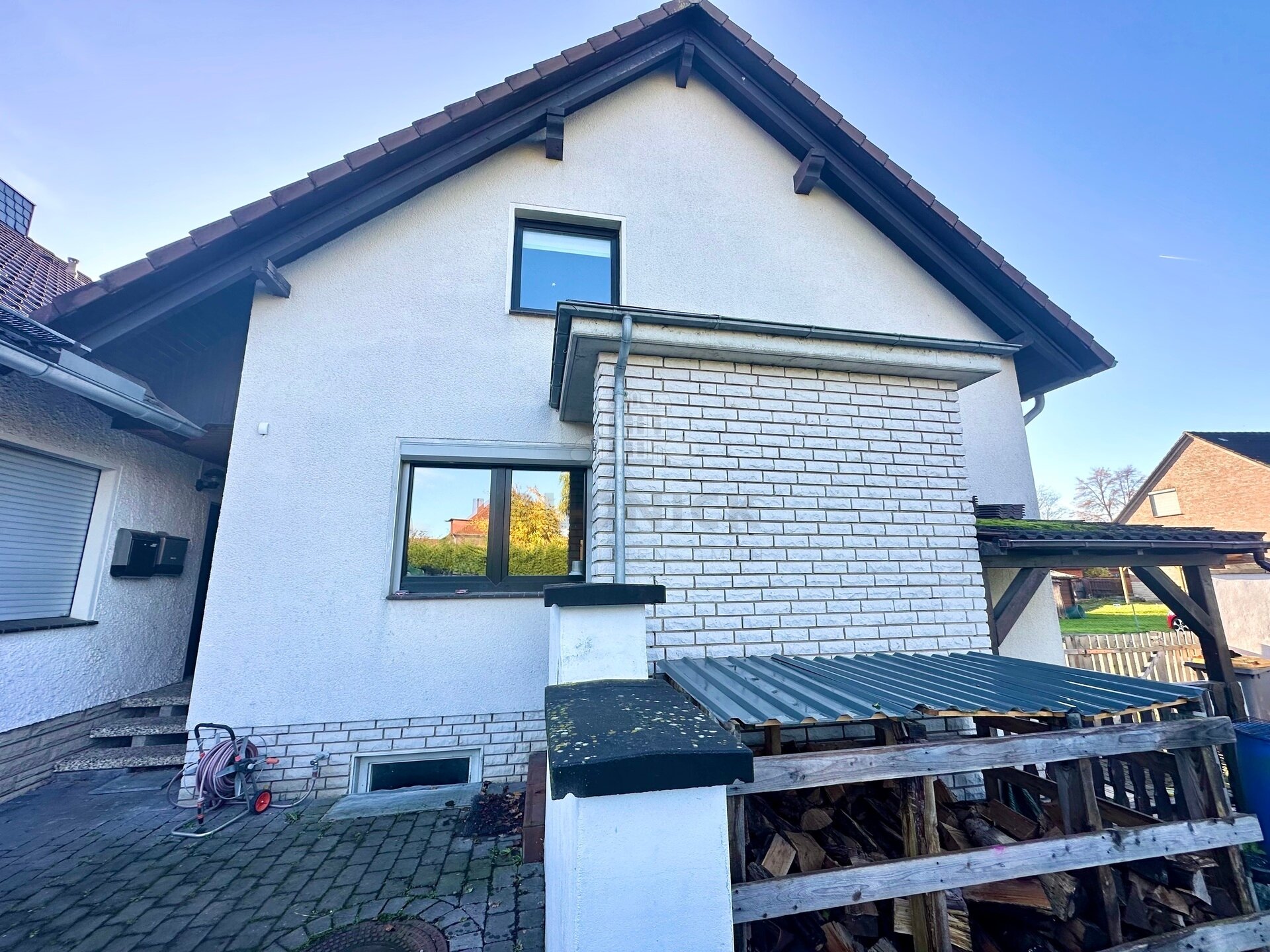 Einfamilienhaus zum Kauf 490.000 € 10 Zimmer 317 m²<br/>Wohnfläche 1.216 m²<br/>Grundstück Klein Heidorn Wunstorf / Klein Heidorn 31515