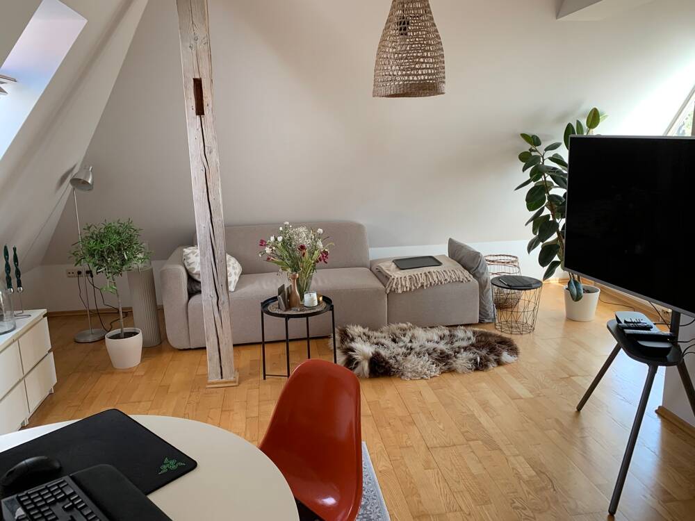 Lage, Lage, Lage - Ideale Kapitalanlage - Apartment mit Dachterrasse und Garage in Augsburg-City