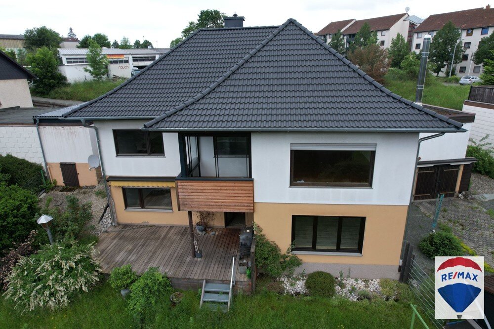 Einfamilienhaus zum Kauf 280.000 € 6 Zimmer 159 m²<br/>Wohnfläche 912 m²<br/>Grundstück Moschendorf Hof 95032