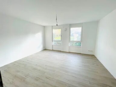 Haus zum Kauf provisionsfrei 246.000 € 5 Zimmer 153 m² 200 m² Grundstück Neue Strasse Schwaigern Schwaigern 74193