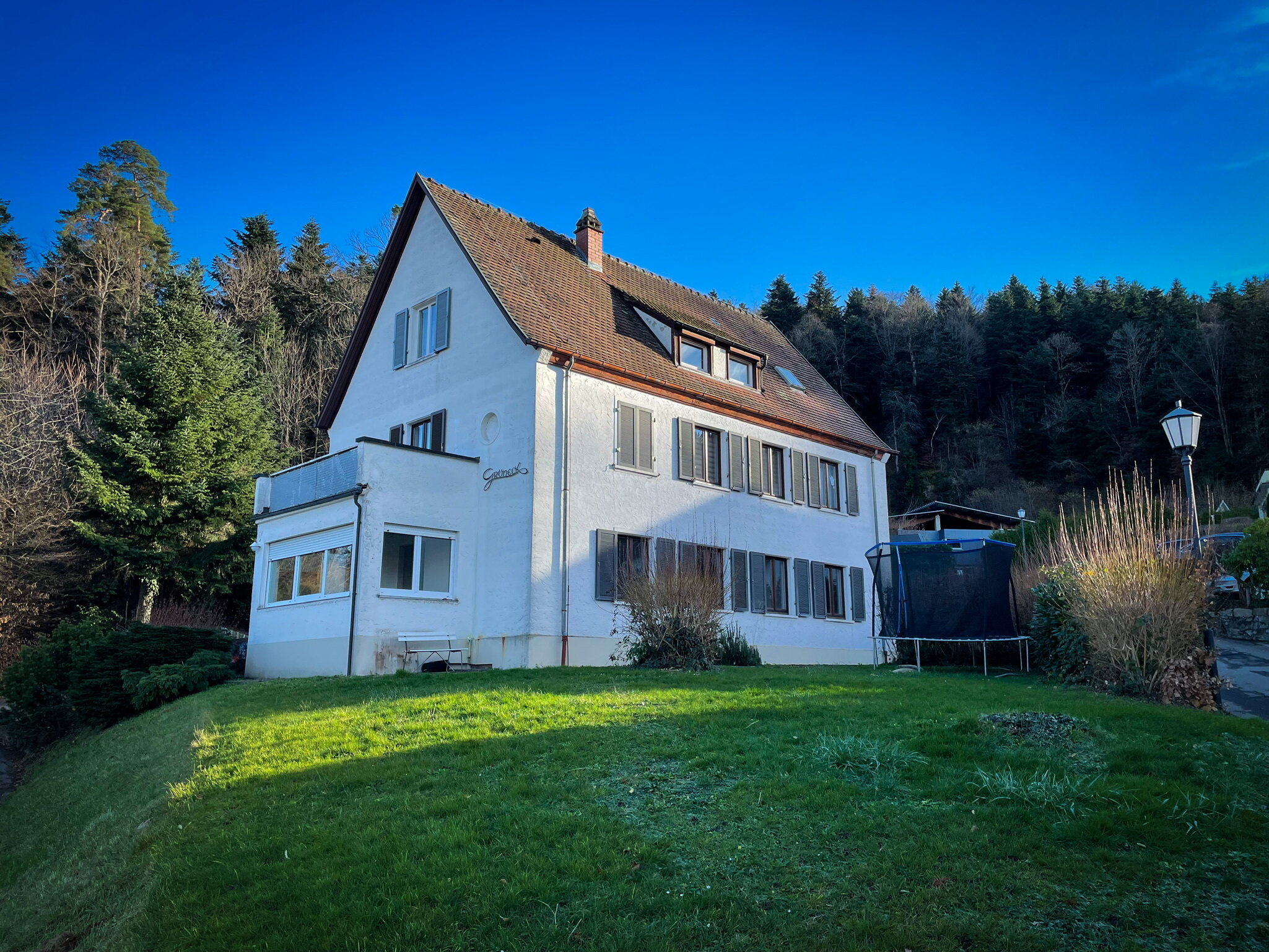 Mehrfamilienhaus zum Kauf 699.000 € 8 Zimmer 217,9 m²<br/>Wohnfläche 856 m²<br/>Grundstück Badenweiler Badenweiler 79410