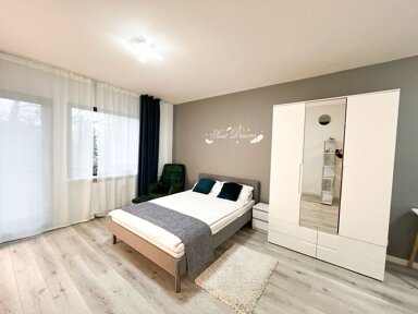 Wohnung zur Miete Wohnen auf Zeit 1.808 € 1 Zimmer 35 m² frei ab 01.03.2025 Ostendstraße Ostend Frankfurt am Main 60314