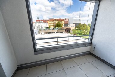 Wohnung zum Kauf 340.000 € 2 Zimmer 54 m² 5. Geschoss Prag 19000