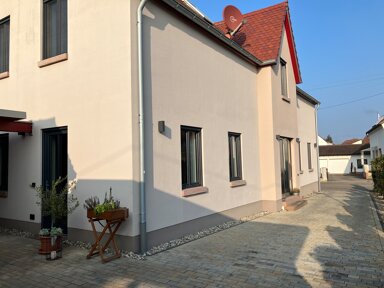 Terrassenwohnung zur Miete 870 € 2 Zimmer 82 m² 2. Geschoss frei ab sofort Schafgartendamm 13 Leimersheim 76774