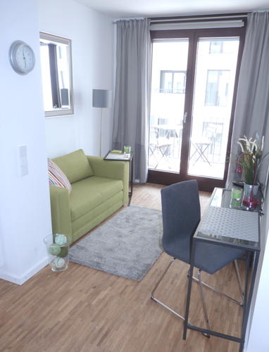 Wohnung zur Miete Wohnen auf Zeit 1.766 € 2 Zimmer 26 m² frei ab 15.09.2024 Römischer Ring Bockenheim Frankfurt am Main 60486