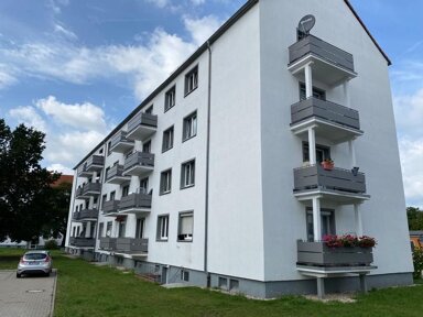 Wohnung zur Miete 325 € 2 Zimmer 50 m² frei ab sofort Lessingstraße 2 Wolfen Bitterfeld-Wolfen 06766