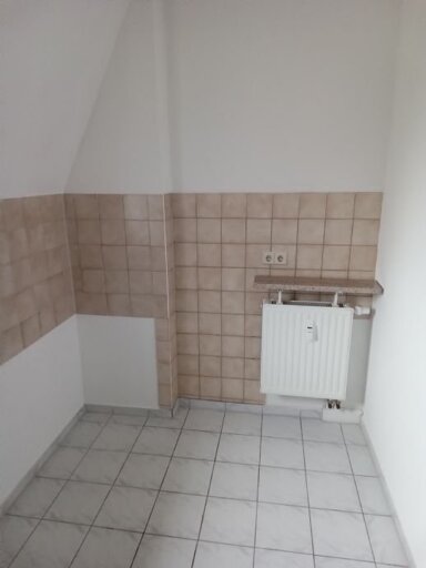 Wohnung zur Miete 350 € frei ab sofort Marienthal Ost 424 Zwickau 08060