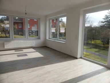 Wohnung zur Miete 870 € 3 Zimmer 103 m² 1. Geschoss frei ab 01.04.2025 Abt-Richard-Straße 10 Daun Daun 54550