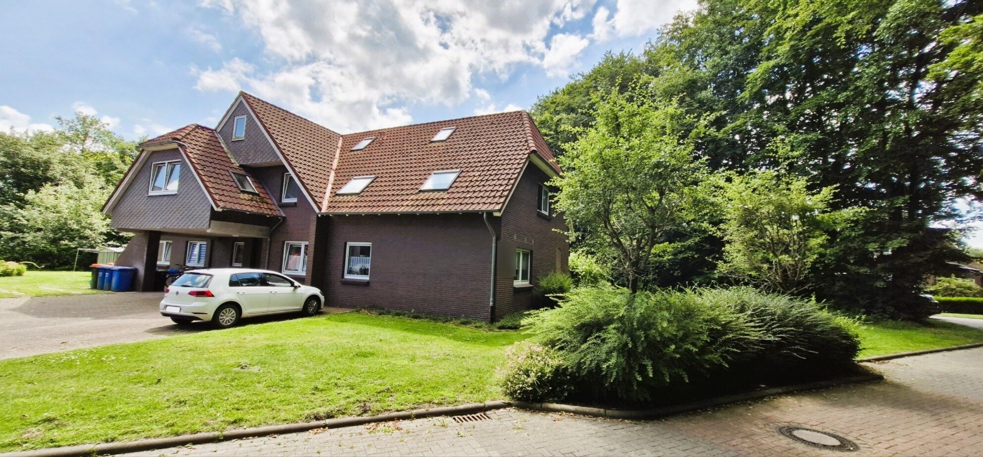 Mehrfamilienhaus zum Kauf 698.000 € 35 Zimmer 444,6 m²<br/>Wohnfläche 2.015 m²<br/>Grundstück Esens Esens 26389