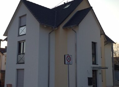 Wohnung zur Miete 1.290 € 3 Zimmer 83 m² 1. Geschoss Hugenotten Straße 124 Friedrichsdorf Friedrichsdorf 61381