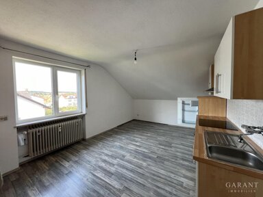 Wohnung zum Kauf 199.000 € 4 Zimmer 112 m² 2. Geschoss Nittenau Nittenau 93149