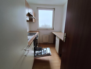 Studio zur Miete 275 € 3 Zimmer 50 m² 2. Geschoss Mittweidaer Str. 56 Taura Taura 09249