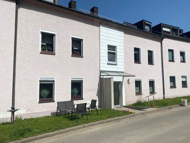 Wohnung zum Kauf 125.000 € 3 Zimmer 89,5 m² 2. Geschoss Neustadt Neustadt an der Waldnaab 92660