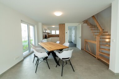 Doppelhaushälfte zum Kauf 930.000 € 6 Zimmer 160 m² 293 m² Grundstück Sindelfingen 2 Sindelfingen 71067