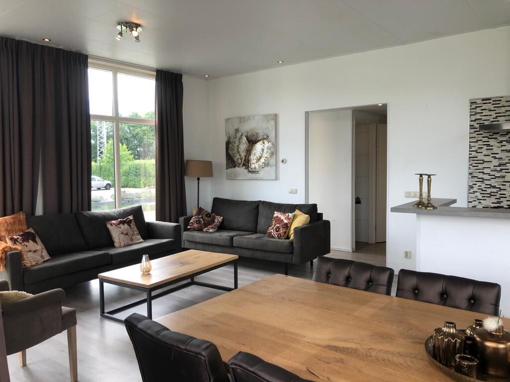 Einfamilienhaus zum Kauf 277.500 € 5 Zimmer 91 m²<br/>Wohnfläche 400 m²<br/>Grundstück Hommeweg 2 Susteren 6114RT