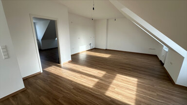 Wohnung zur Miete 1.365 € 3 Zimmer 88 m² Liegnitzer Str. 2 Dachau Dachau 85221