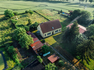Einfamilienhaus zum Kauf 125.000 € 6 Zimmer 107,5 m² 6.590 m² Grundstück Bargischow 17398