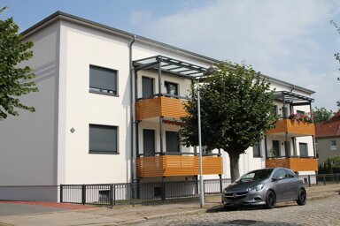 Wohnung zur Miete 1.238 € 4 Zimmer 103,1 m² EG frei ab 01.04.2025 Hermann-Thoms-Str. 2 Neustrelitz Neustrelitz 17235