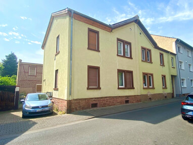 Mehrfamilienhaus zum Kauf 699.500 € 11 Zimmer 279,5 m² 557 m² Grundstück Bergen-Enkheim Frankfurt am Main 60388