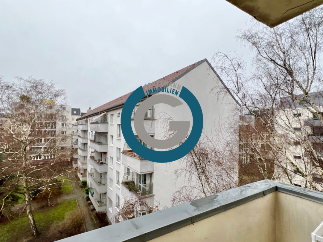 Wohnung zum Kauf 295.000 € 2 Zimmer 58 m²<br/>Wohnfläche Friedrichshain Berlin 10243