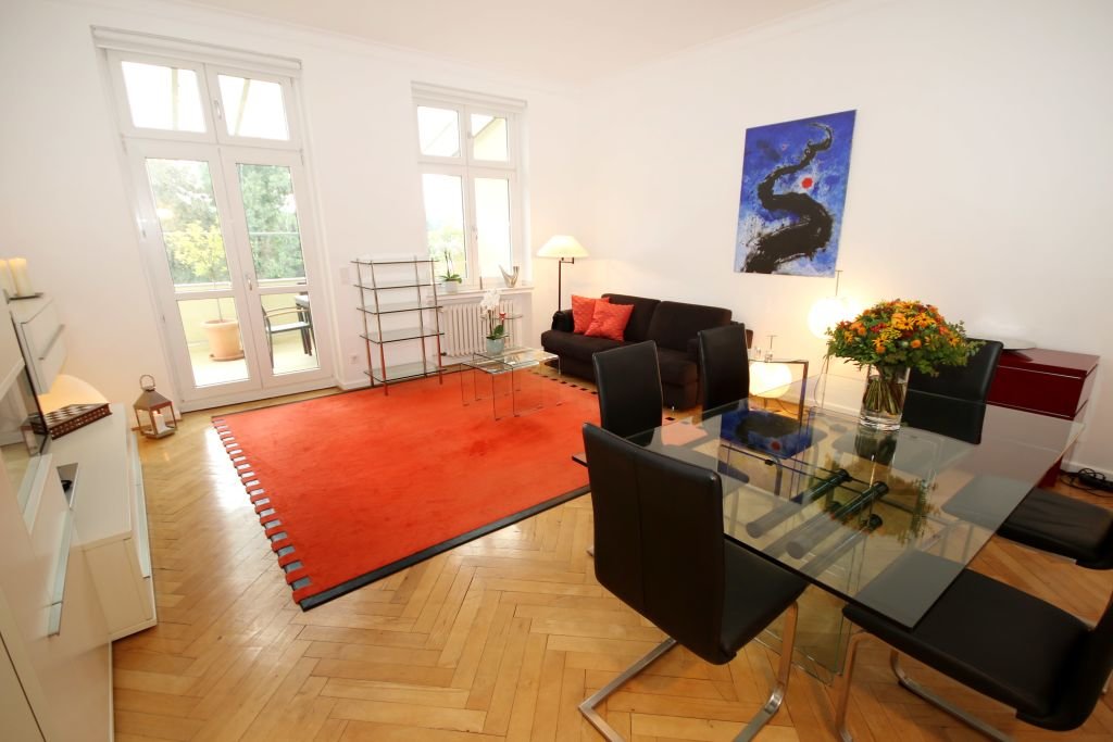 Wohnung zur Miete Wohnen auf Zeit 2.900 € 2 Zimmer 72 m²<br/>Wohnfläche 17.07.2024<br/>Verfügbarkeit Lindemannstraße Düsseltal Düsseldorf 40237