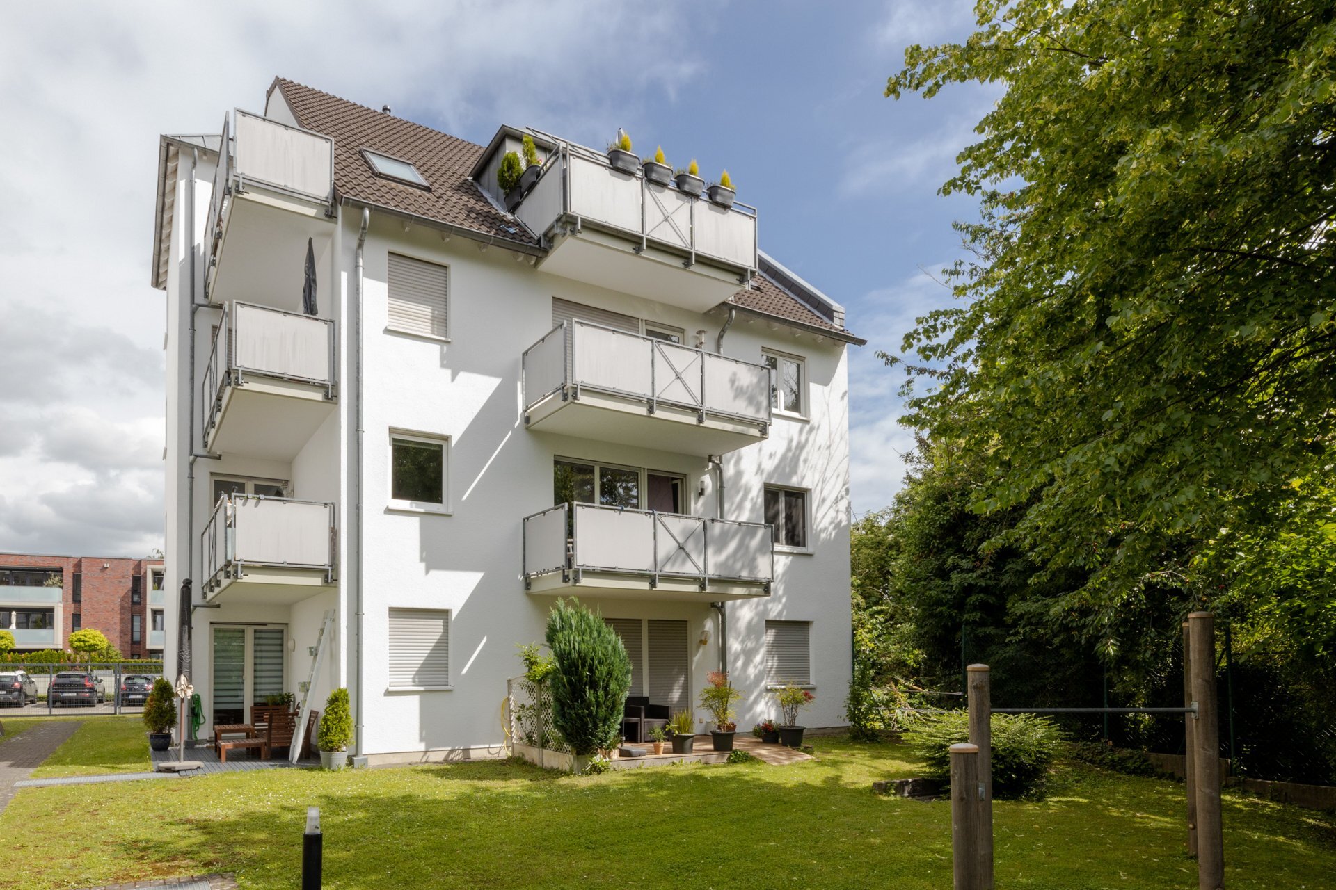 Mehrfamilienhaus zum Kauf 1.650.000 € 16 Zimmer 524 m²<br/>Wohnfläche 495 m²<br/>Grundstück Königsdorf Frechen 50226