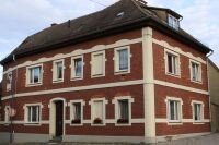 Mehrfamilienhaus zum Kauf 150.000 € 180 m²<br/>Grundstück Lindenplatz 2 Eisenberg Eisenberg 07607
